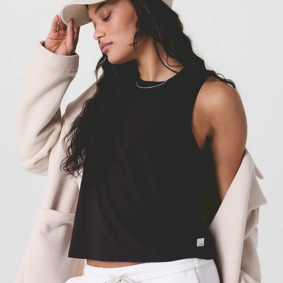 Vuori Energy Top Tank Black Women’s Soft Sleeveless Workout VM123 - Picture 2 of 7